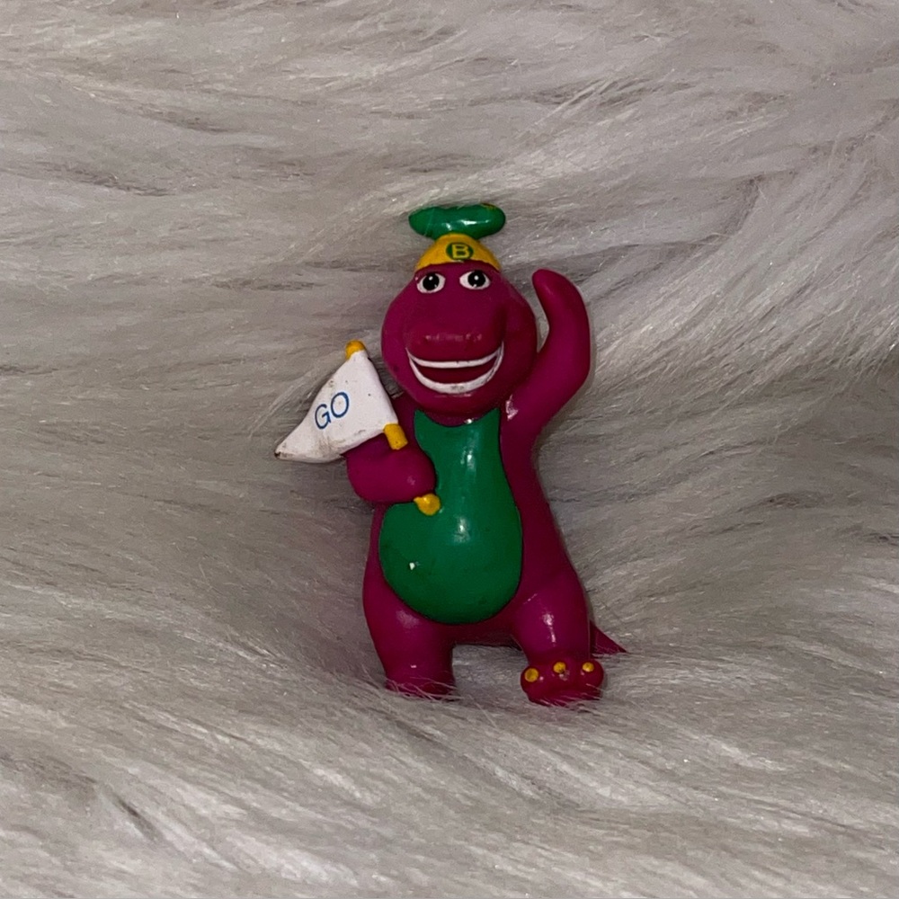 Vintage 1993 The Lyons Group Barney Figure Cake Topper PVC Holding Go Flag